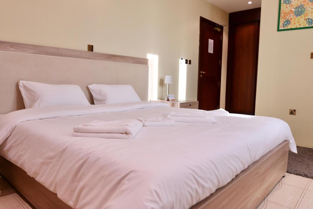Qatar Youth Hostels Doha Exterior photo